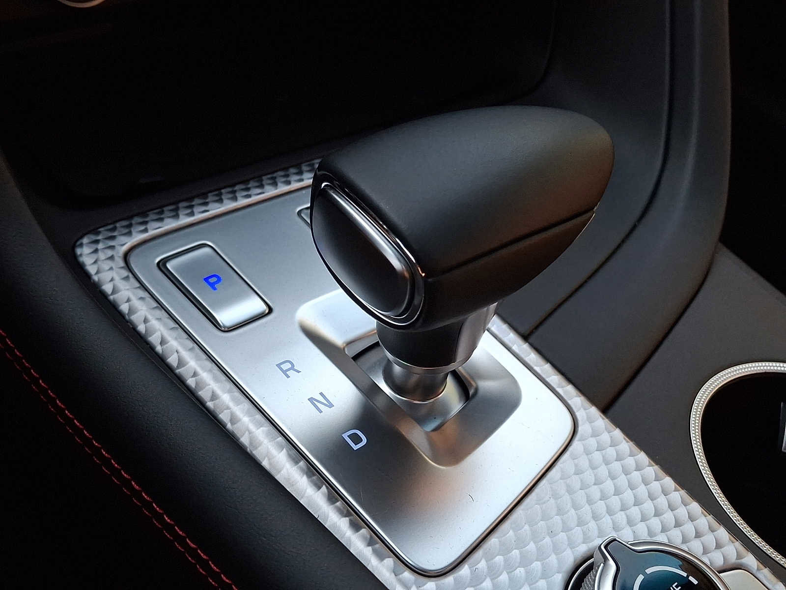 Used 2023 Genesis G70 3.3T w/ Sport Prestige Package AWD/4WD image 13