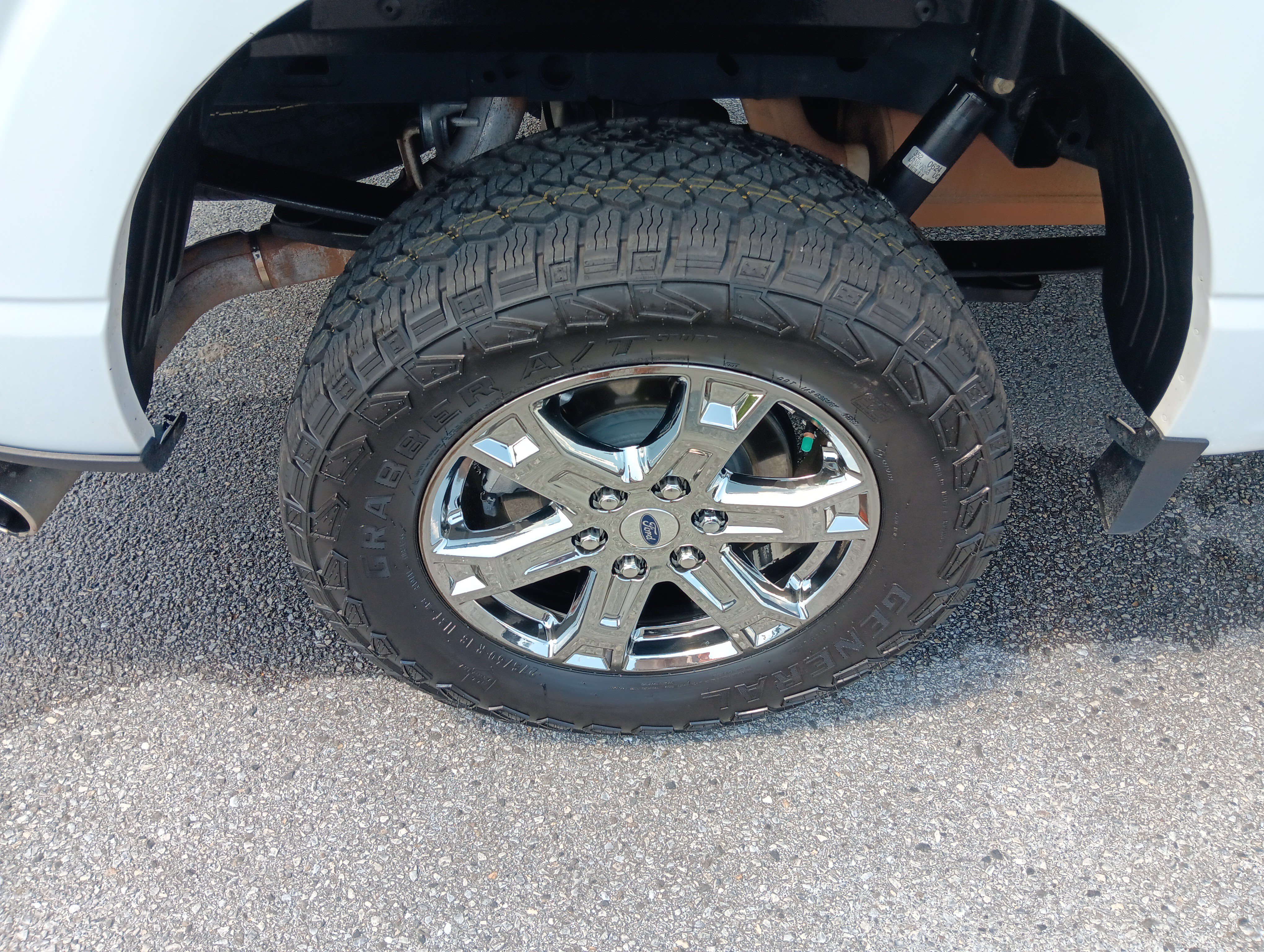 Used 2023 Ford F150 XLT w/ Equipment Group 302A High AWD/4WD image 6
