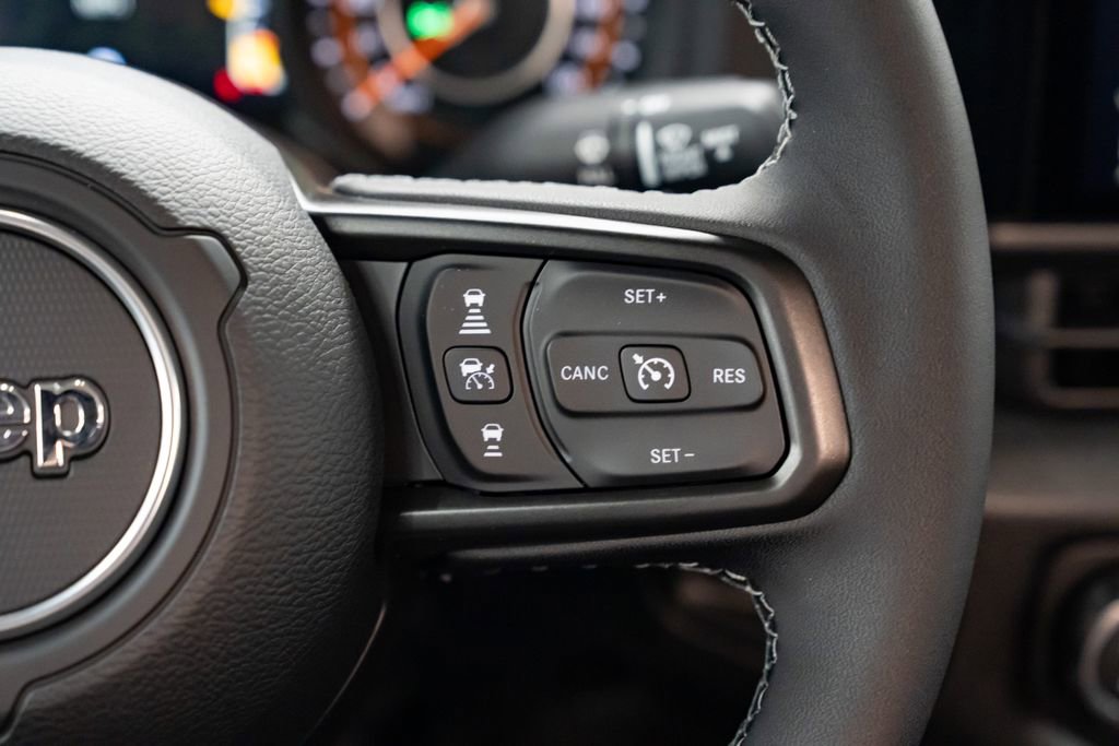 New 2026 Jeep Gladiator Sport AWD/4WD image 15