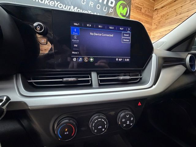 Used 2024 Chevrolet Trax LS FWD image 22