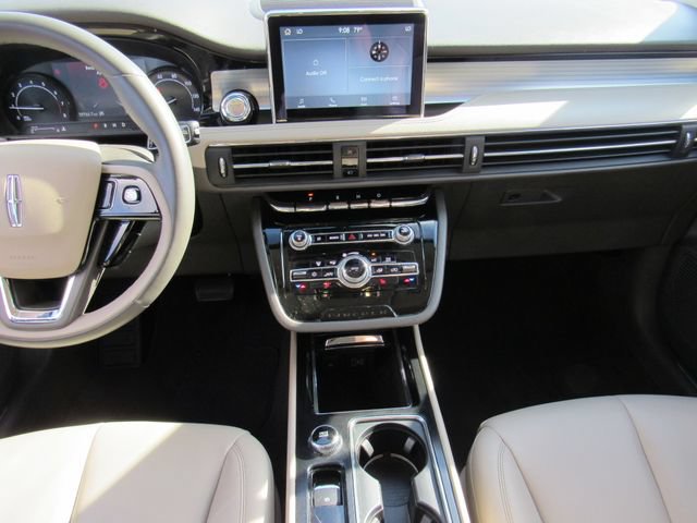 Used 2022 Lincoln Corsair FWD image 17