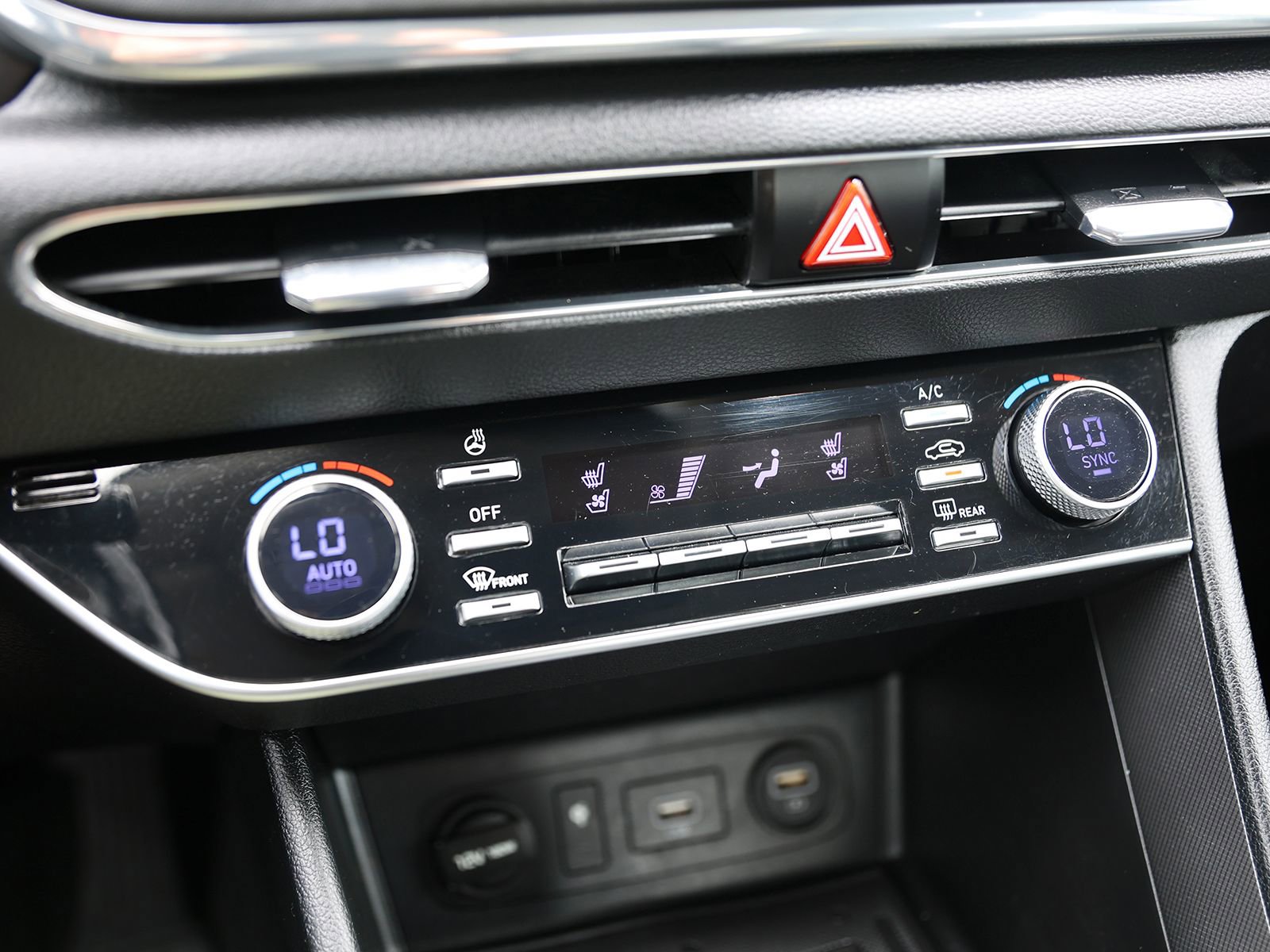 Used 2020 Hyundai Sonata Limited FWD image 23