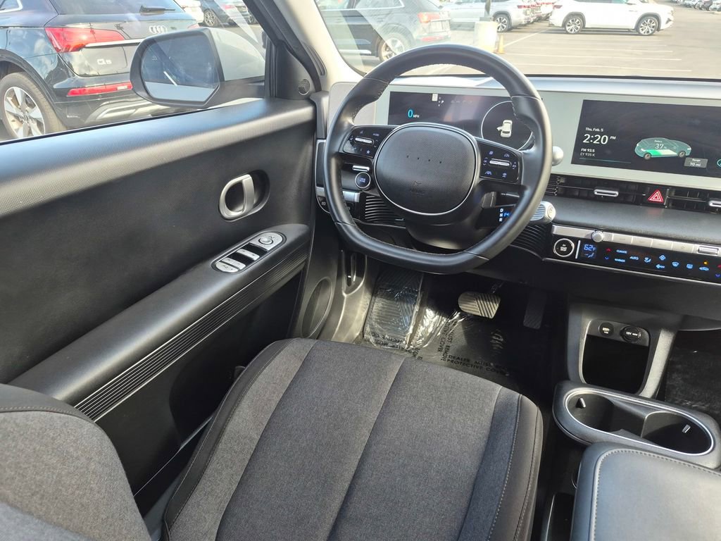 Used 2022 Hyundai Ioniq 5 SE w/ Cargo Package image 24