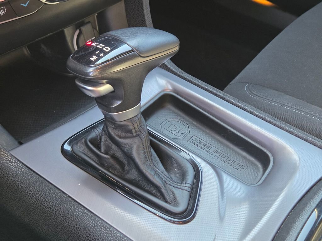 Used 2022 Dodge Charger R/T w/ Blacktop Package RWD image 32