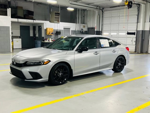 Used 2023 Honda Civic Sport image 13