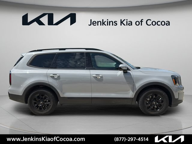 Used 2024 Kia Telluride SX X-Pro AWD/4WD image 3