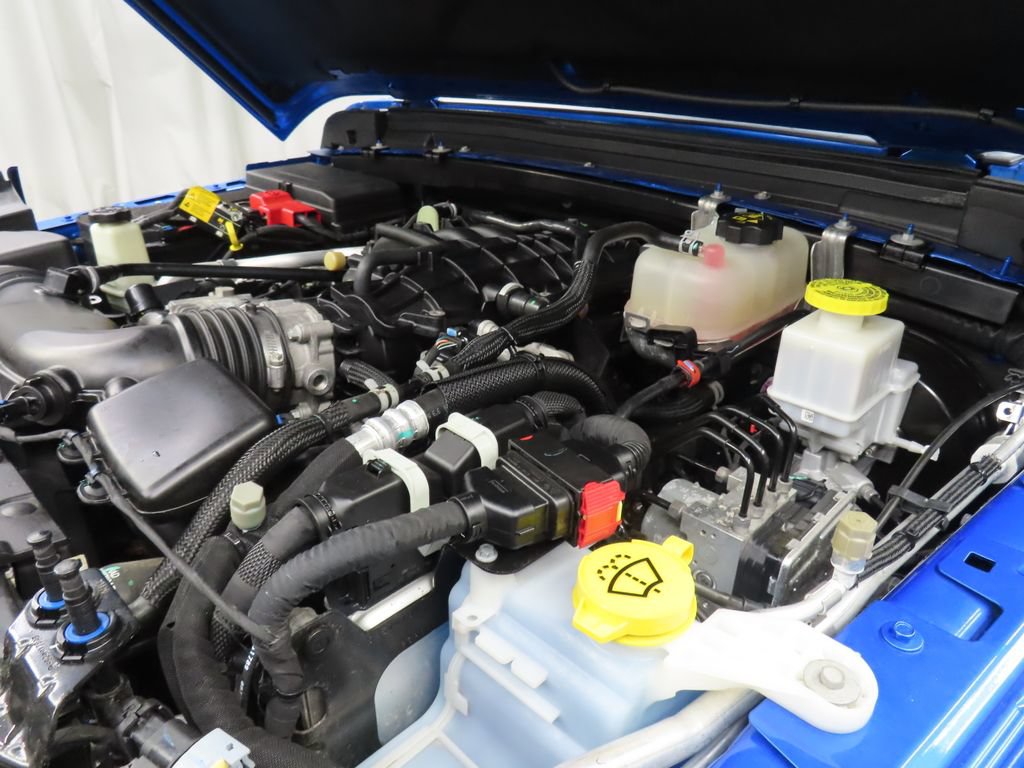 Used 2022 Jeep Gladiator Sport AWD/4WD image 21