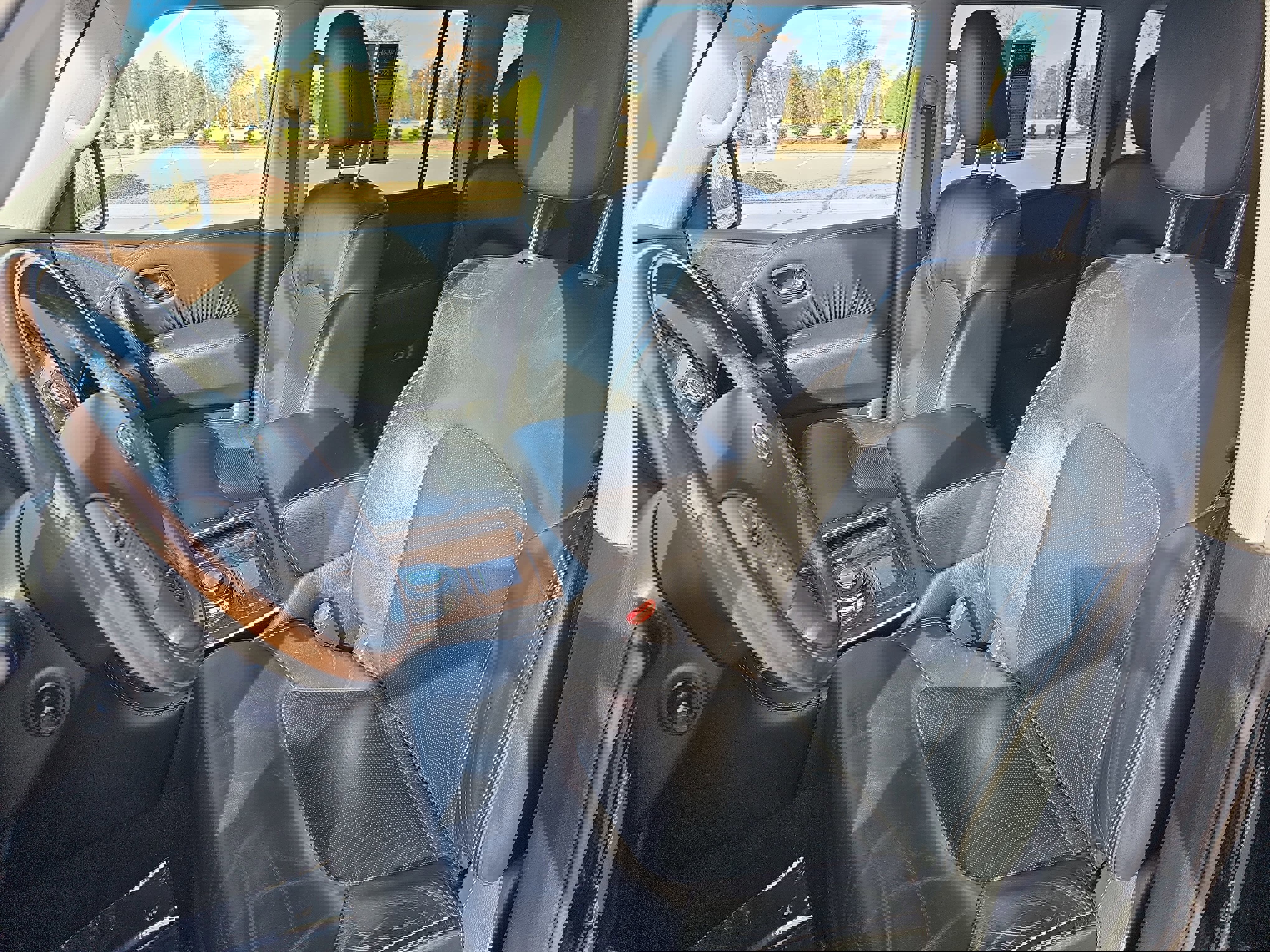 Used 2017 INFINITI QX80 2WD image 16