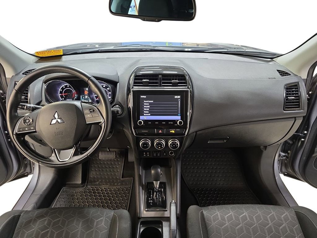 Used 2021 Mitsubishi Outlander Sport SE image 9