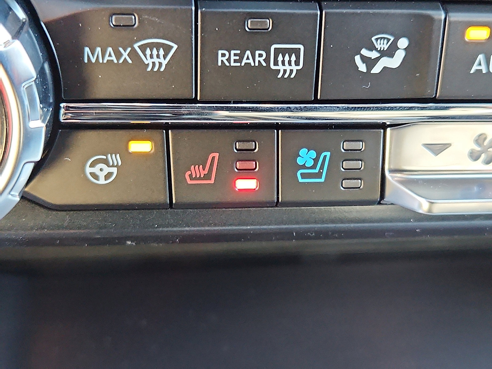 New 2025 Ford F150 Platinum w/ FX4 Off-Road Package image 15