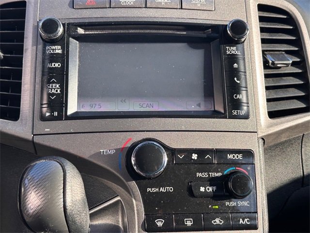 Used 2013 Toyota Venza LE image 21