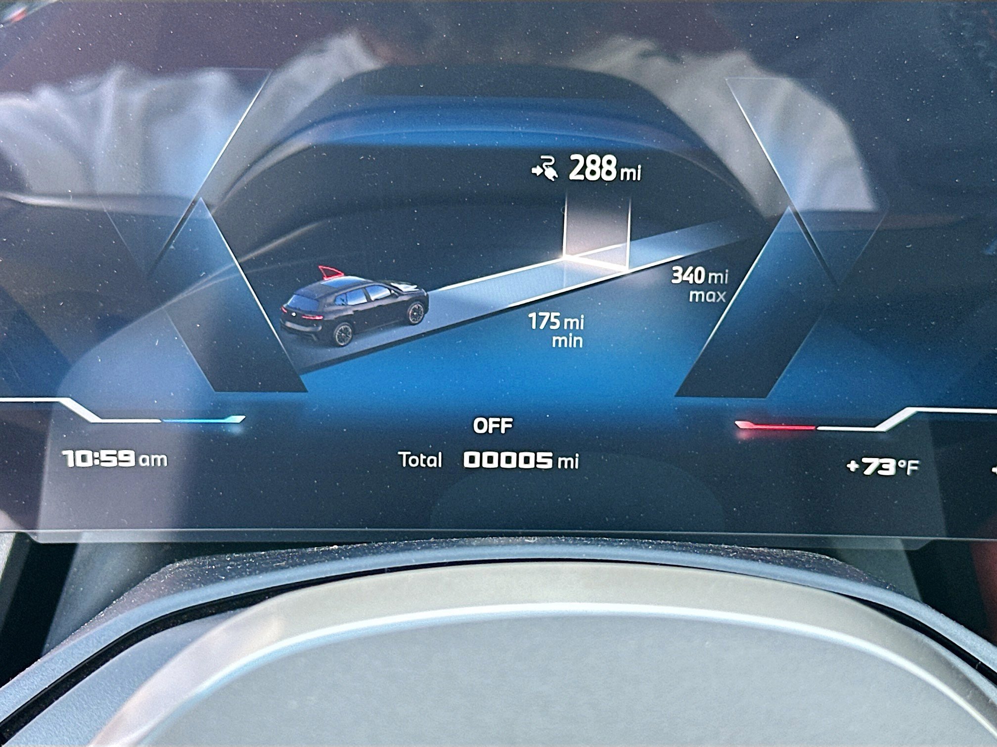 New 2026 BMW iX M70 w/ Executive Package image 9