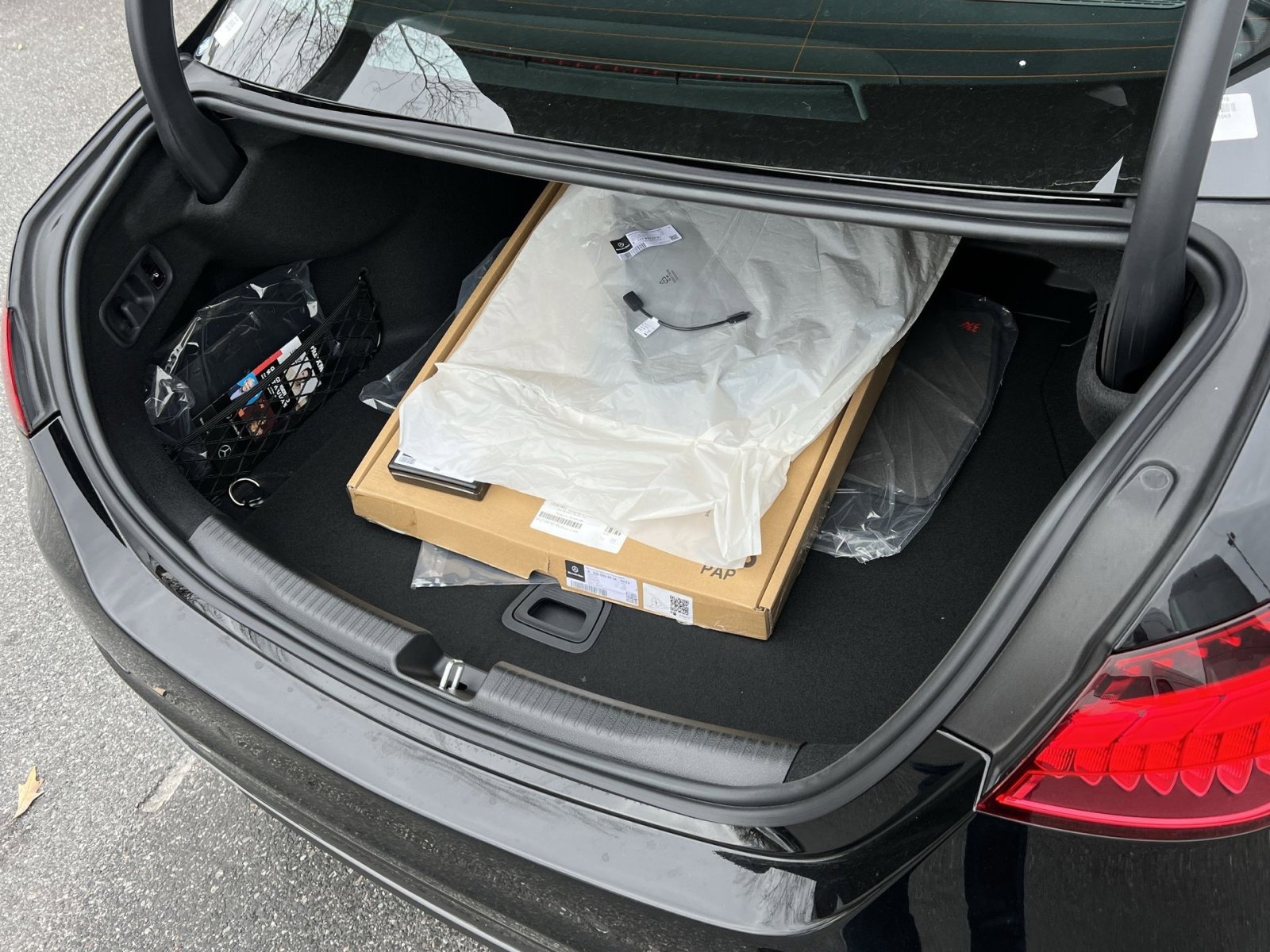 New 2026 Mercedes-Benz C 300 4MATIC Sedan image 24