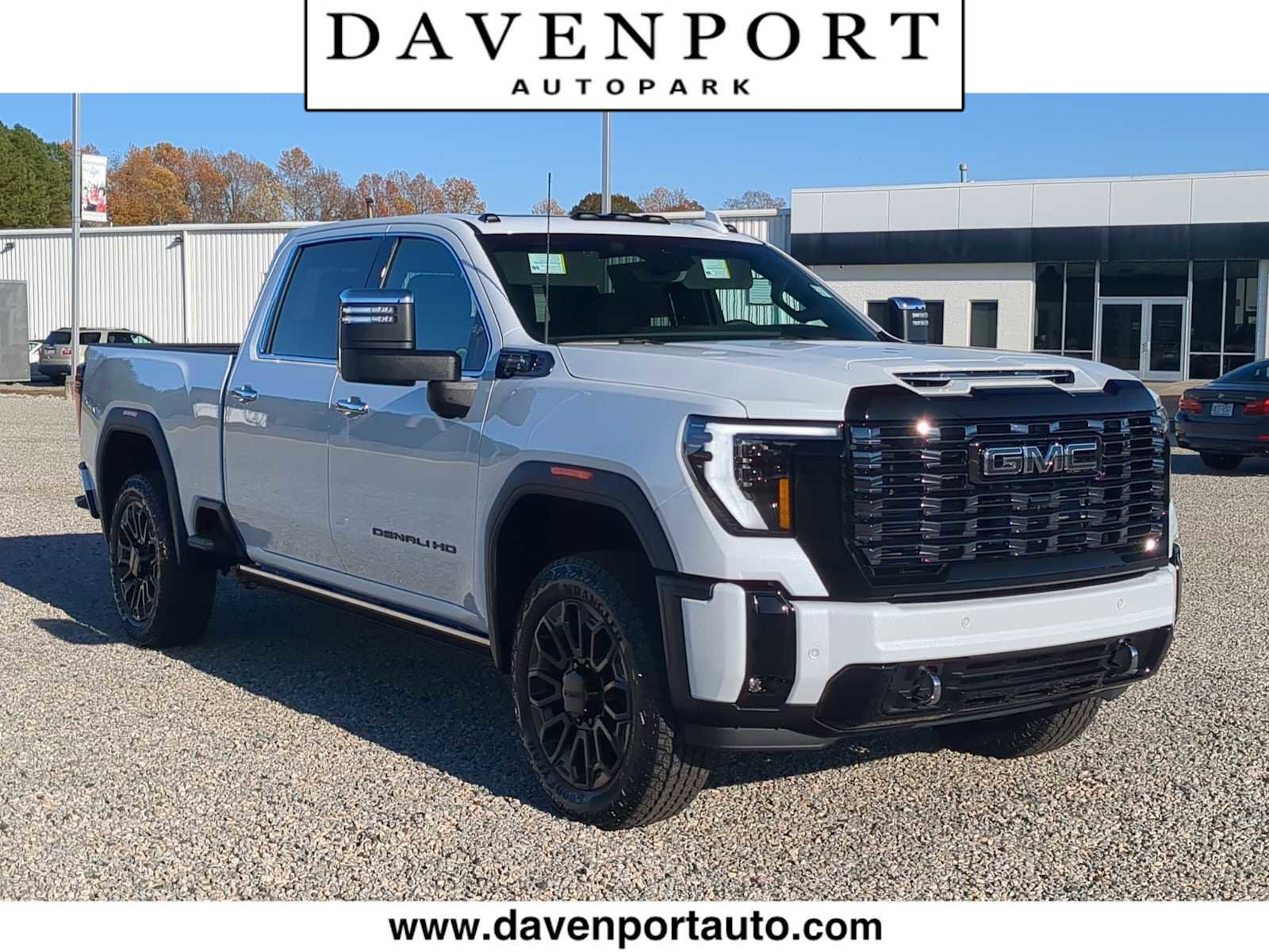 New 2026 GMC Sierra 2500 Denali Ultimate w/ LPO, Black Badging Package