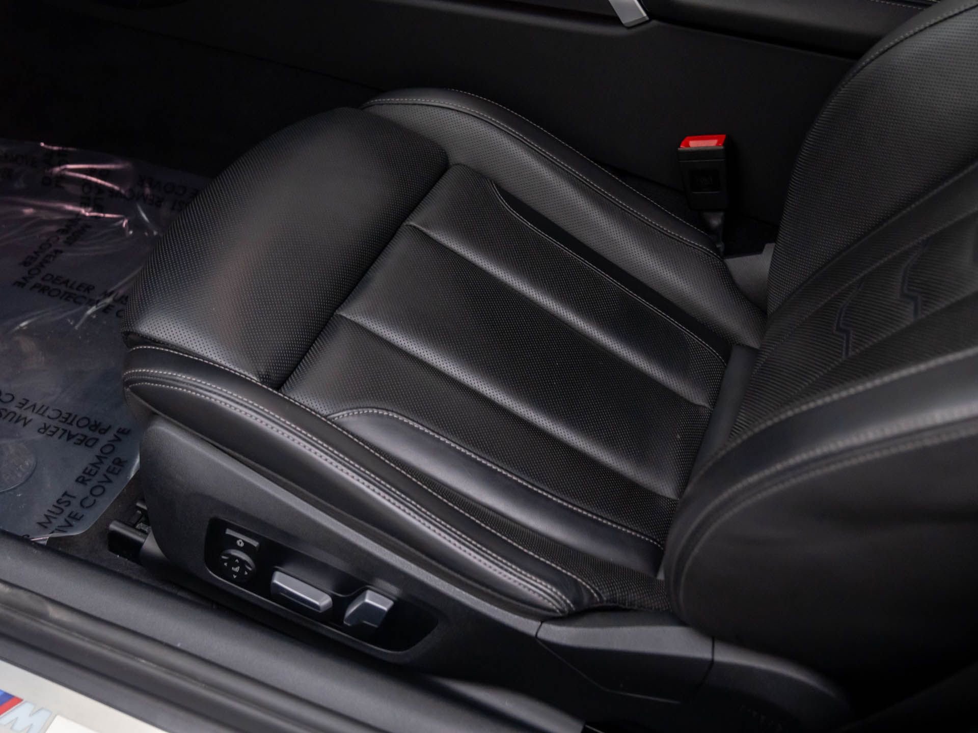 Used 2024 BMW 840i xDrive Coupe w/ Driving Assistance Package image 15