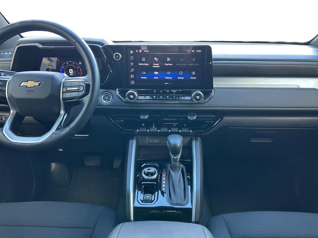 Used 2023 Chevrolet Colorado LT w/ LT Convenience Package AWD/4WD image 12