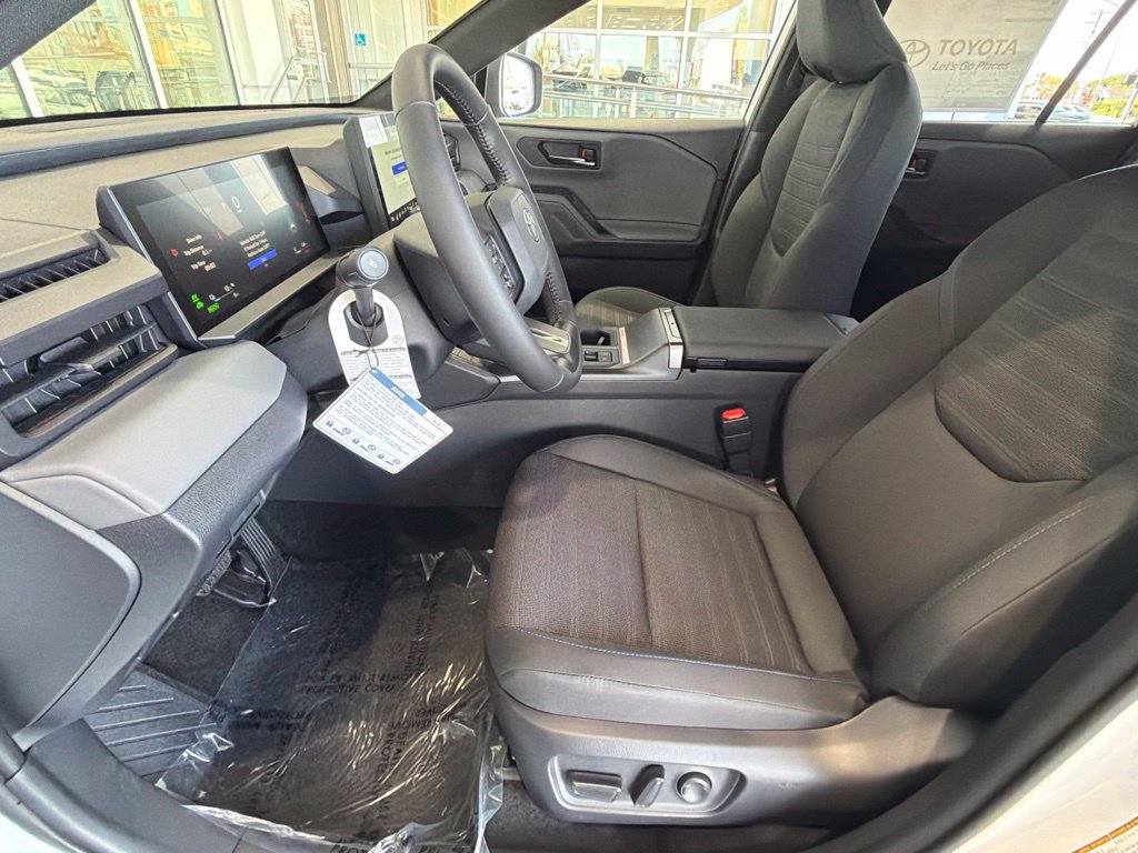 New 2026 Toyota RAV4 SE w/ Weather Package AWD/4WD image 17