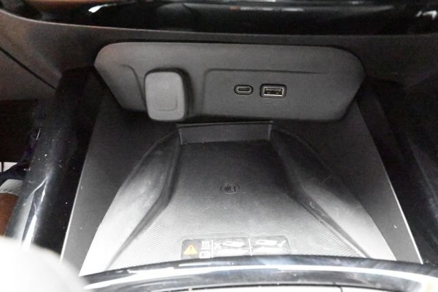 Used 2025 Chevrolet Trax ACTIV w/ Sunroof Package FWD image 39