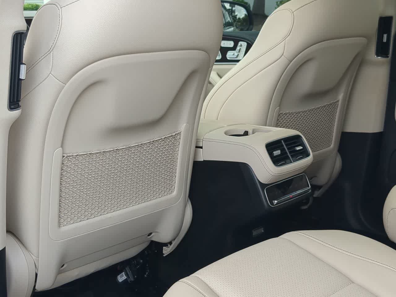 Used 2024 Mercedes-Benz GLS 450 4MATIC image 18