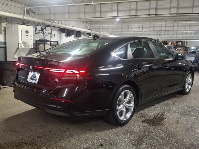 Certified 2023 Honda Accord LX image 6