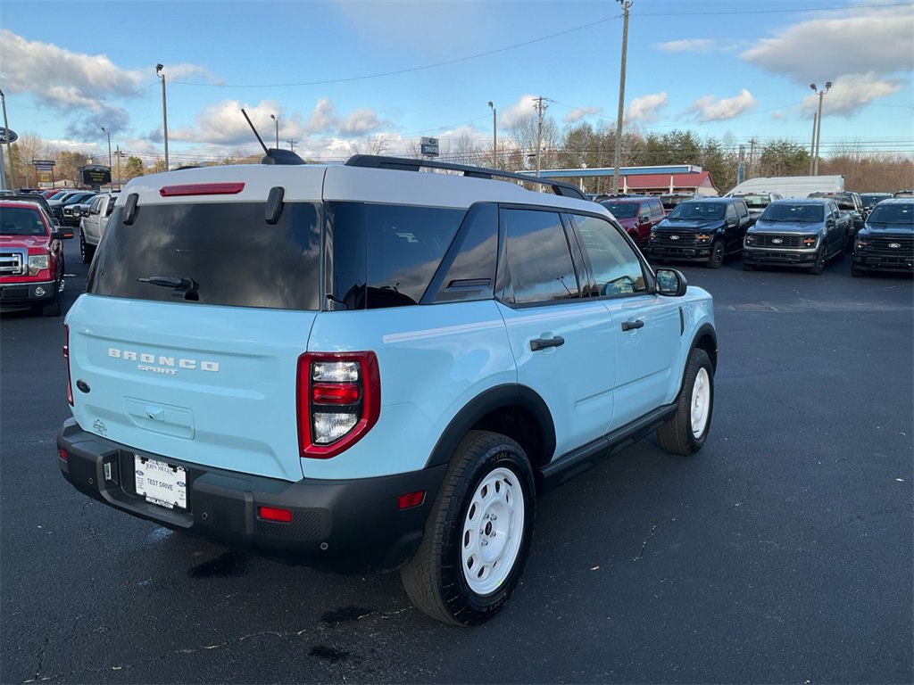 New 2025 Ford Bronco Sport Heritage w/ Convenience Package image 5