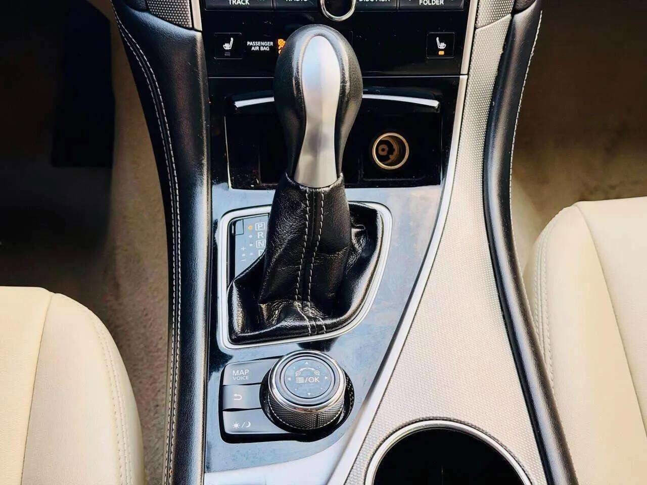 Used 2016 INFINITI Q50 3.0t Premium w/ 3.0T Premium Plus Package image 15