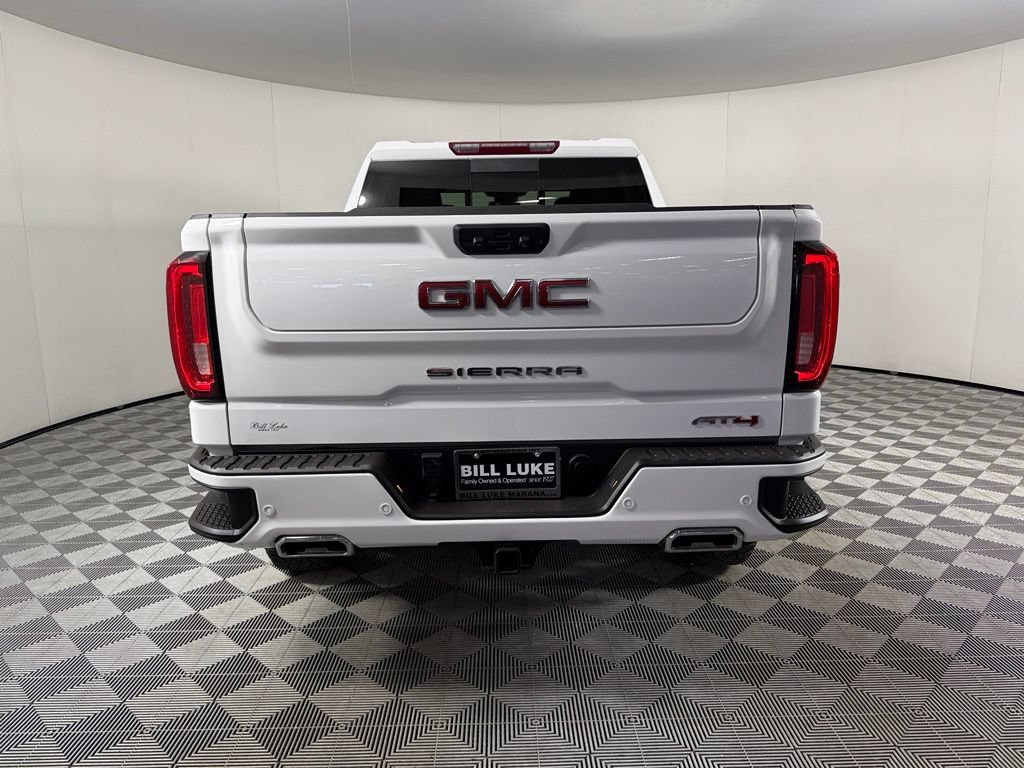 Used 2024 GMC Sierra 1500 AT4 w/ AT4 Premium Package AWD/4WD image 9