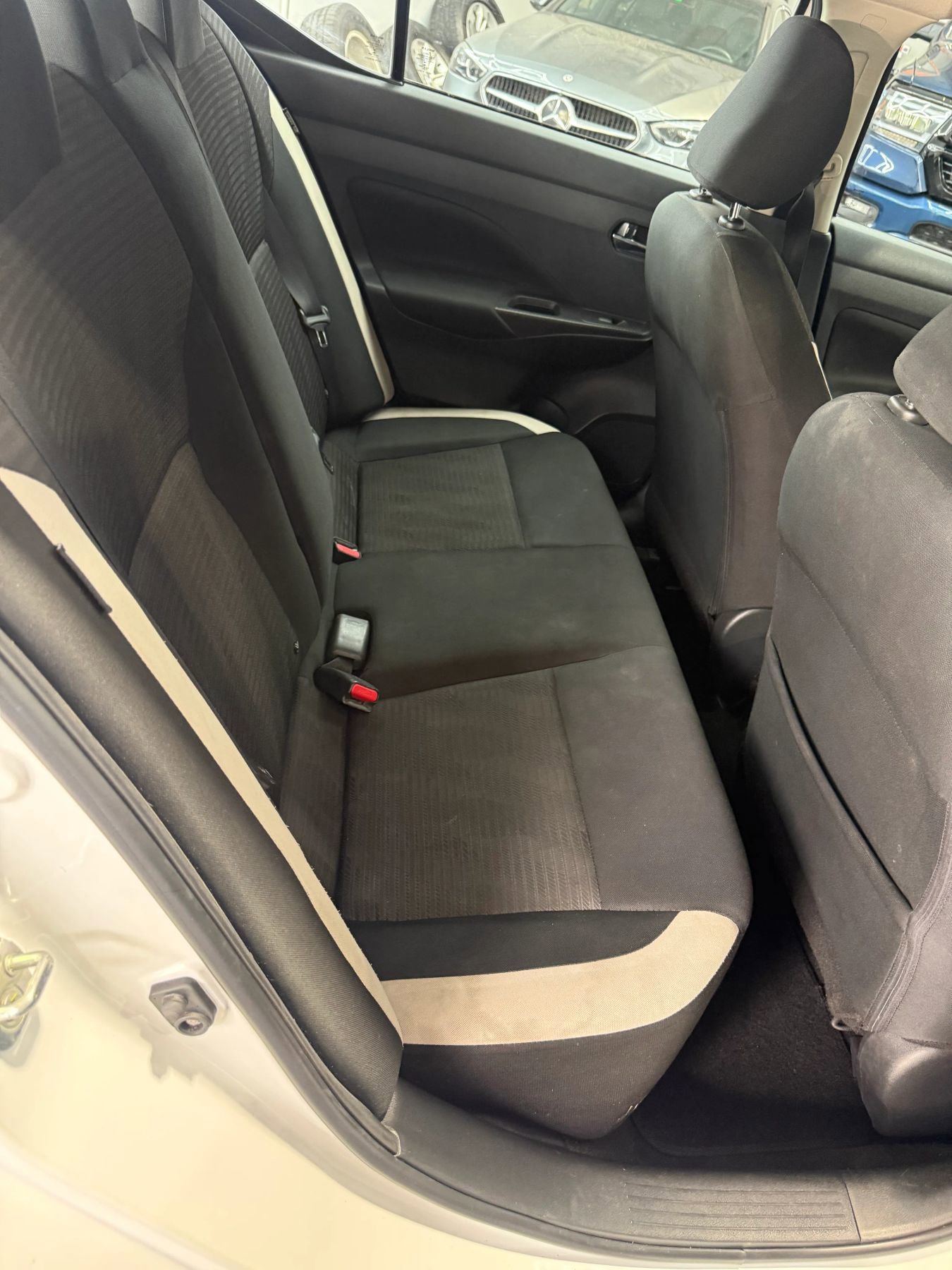 Used 2021 Nissan Versa SV FWD image 11