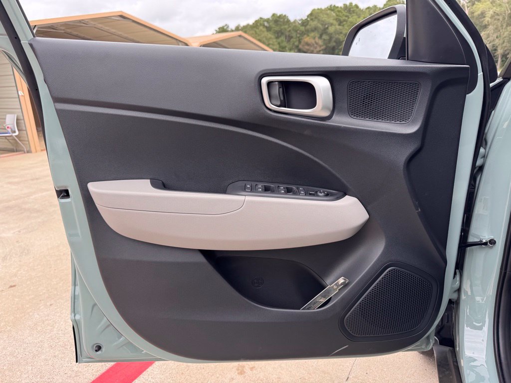 New 2026 Hyundai Venue SEL FWD image 21