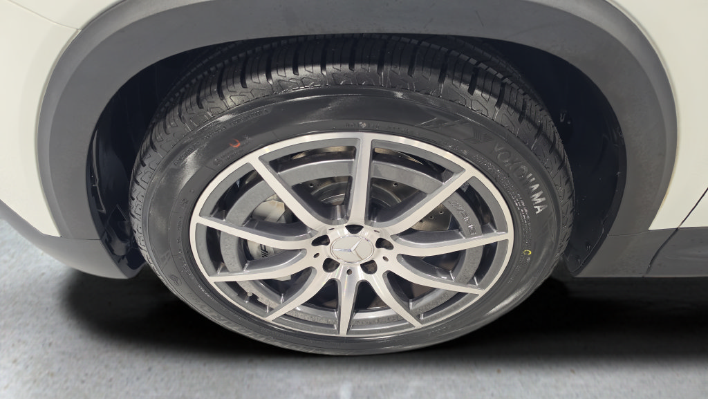 Used 2022 Mercedes-Benz GLB 35 AMG 4MATIC image 10