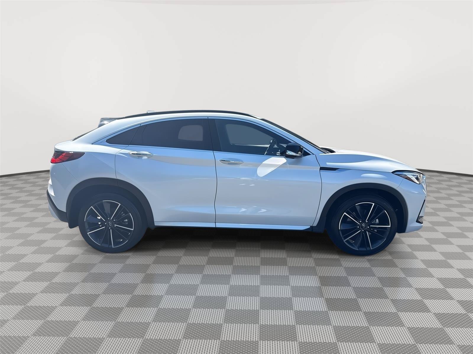 Used 2025 INFINITI QX55 Sensory w/ Lighting Package AWD/4WD image 5