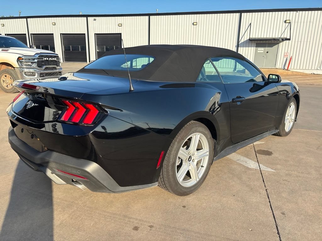 Used 2026 Ford Mustang Premium RWD image 6