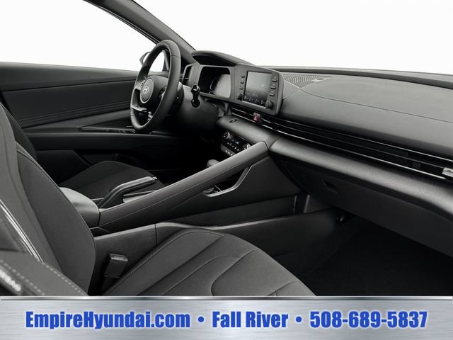 Certified 2025 Hyundai Elantra Sport FWD image 15