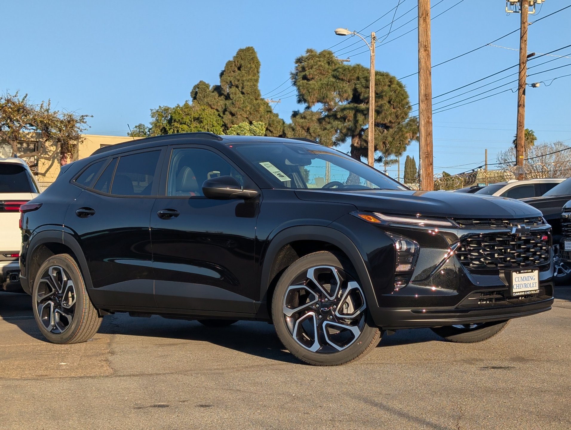 New 2026 Chevrolet Trax RS FWD image 2