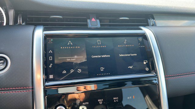 Used 2022 Land Rover Discovery Sport S R-Dynamic image 25