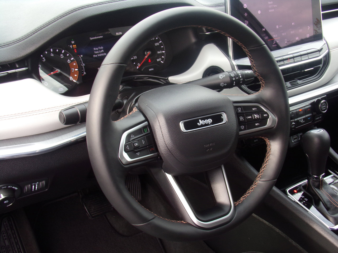 Used 2022 Jeep Compass Limited image 15