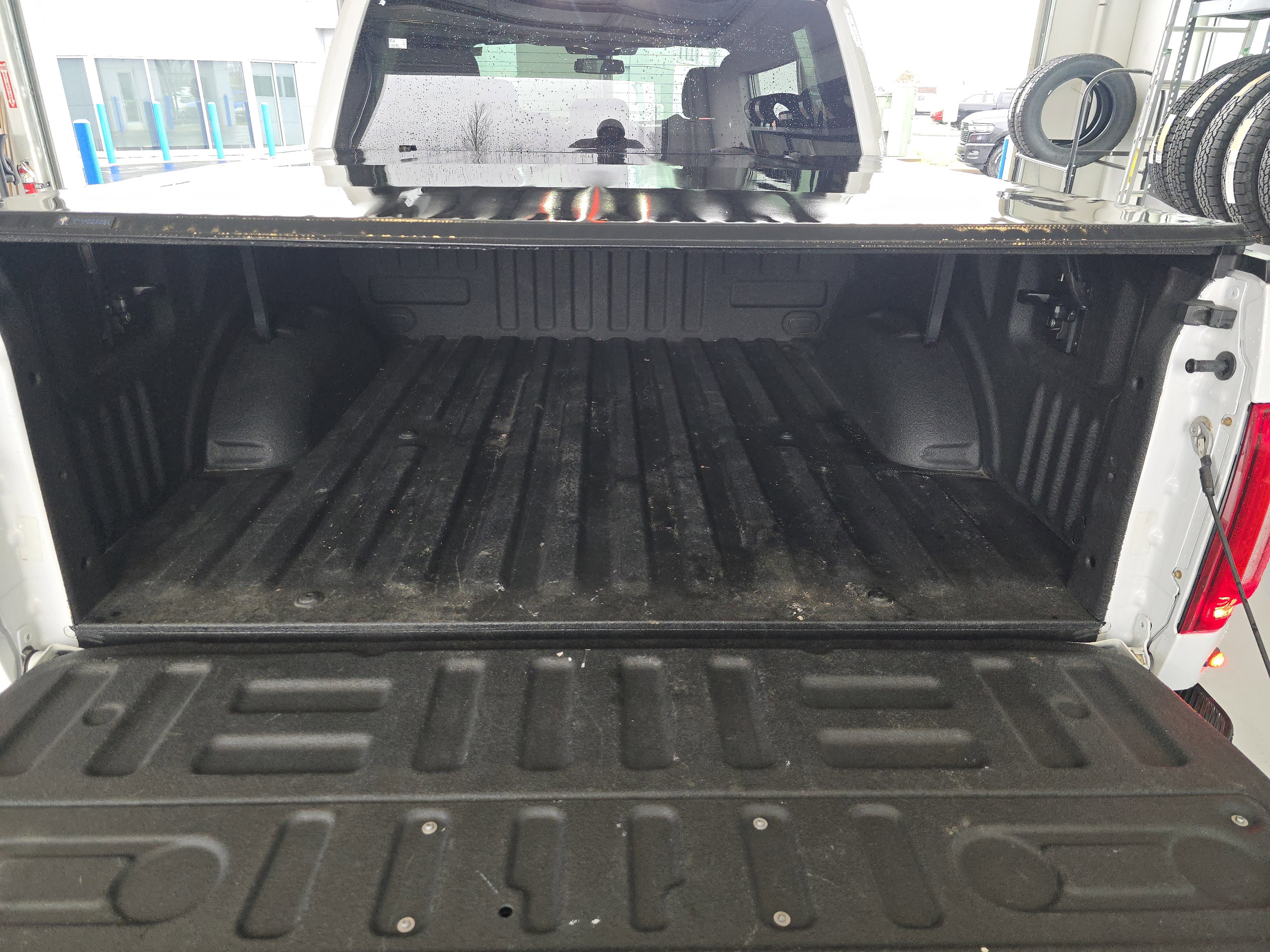 Used 2020 Ford F150 Raptor image 18