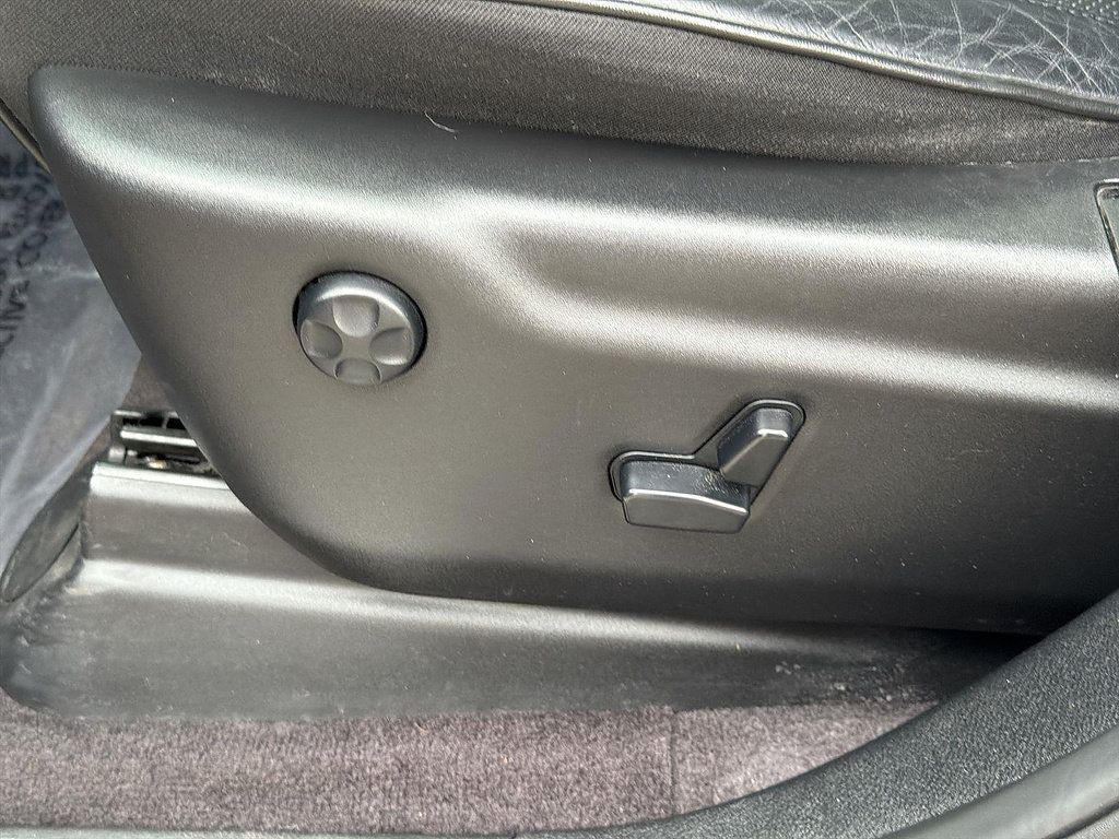 Used 2019 Jeep Grand Cherokee High Altitude RWD image 34