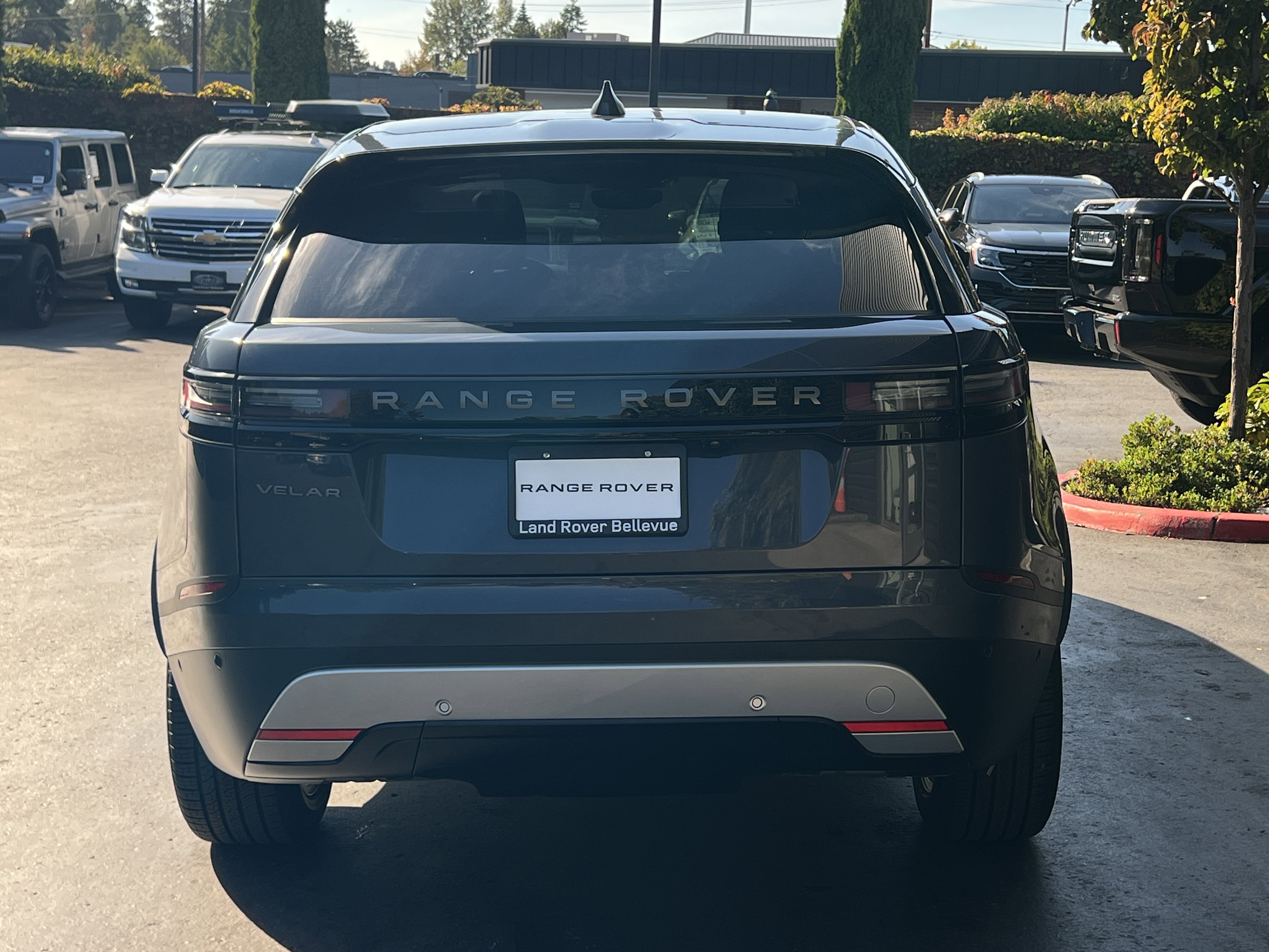 New 2025 Land Rover Range Rover Velar S image 7