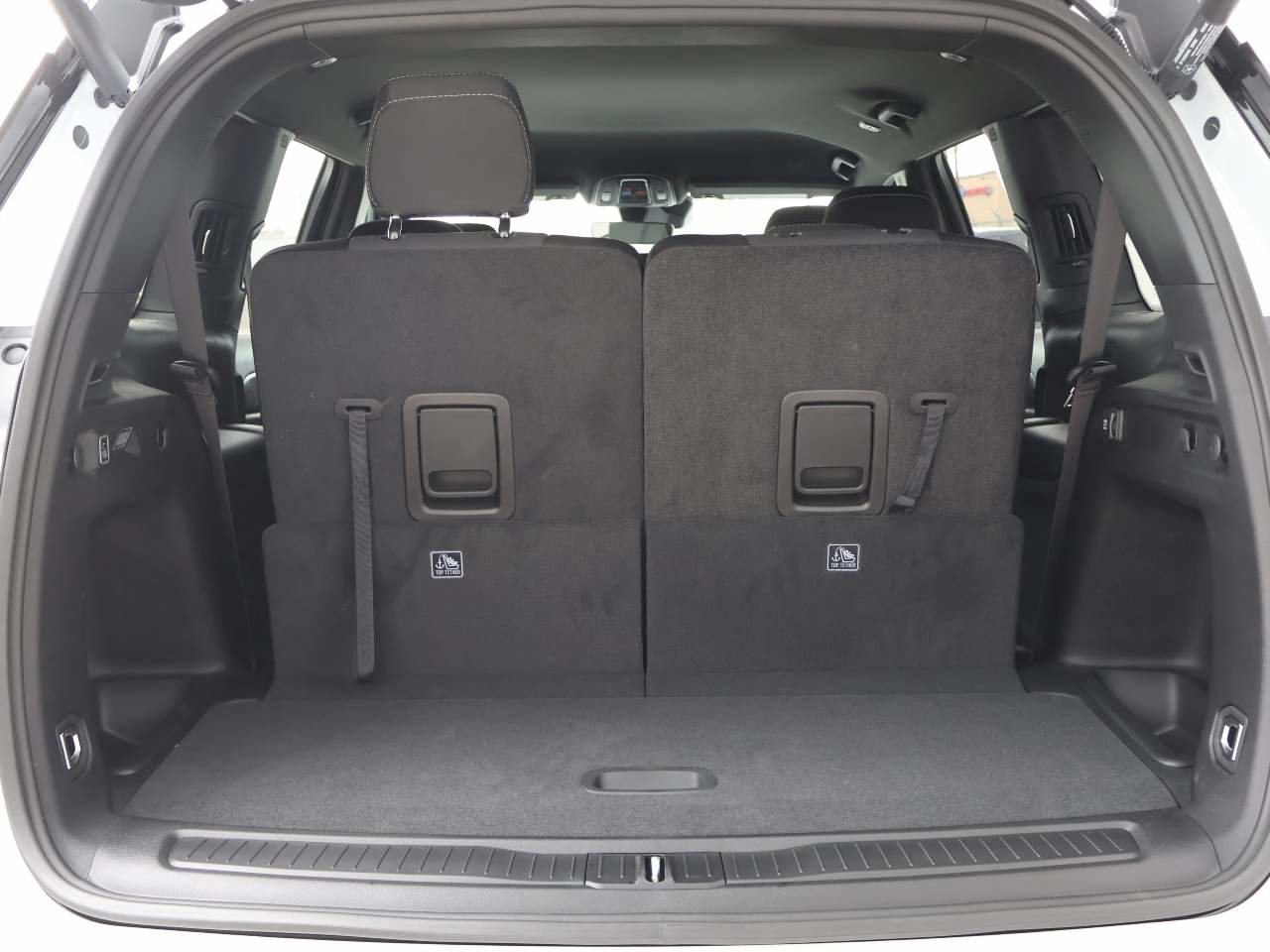 New 2025 Jeep Grand Cherokee L Laredo w/ Luxury Tech Group I image 12