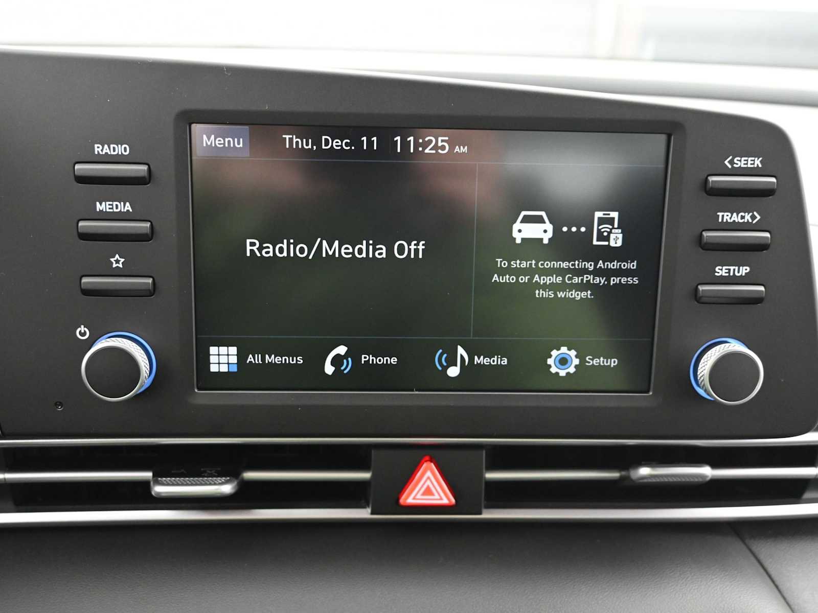 New 2026 Hyundai Elantra SE image 17