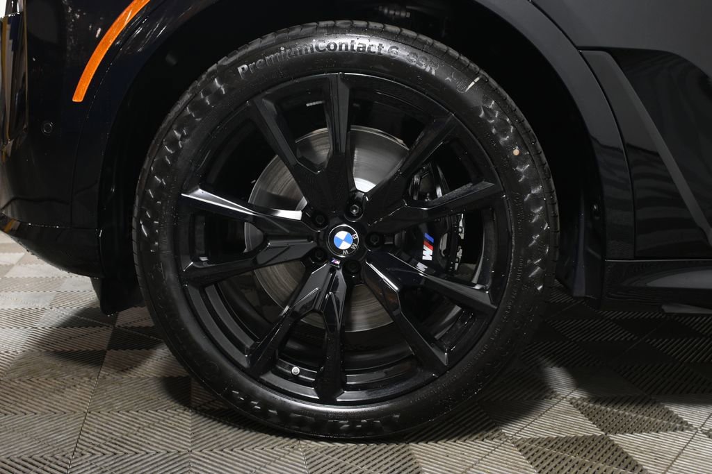 New 2027 BMW X7 xDrive40i w/ M Sport Package AWD/4WD image 12