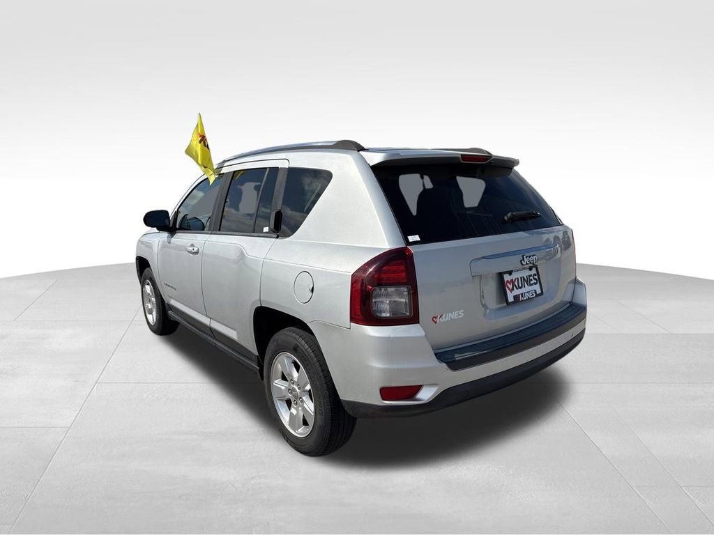 Used 2014 Jeep Compass Sport image 6