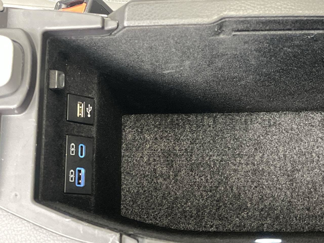 Used 2021 Toyota Avalon Limited w/ Advanced Safety Package FWD image 26