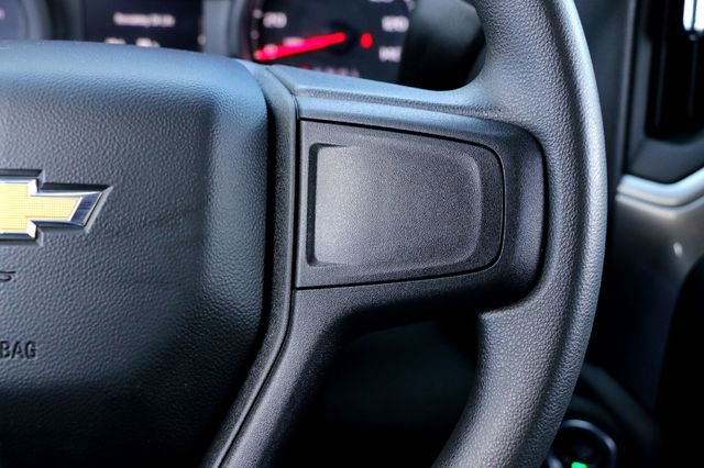 Used 2023 Chevrolet Silverado 1500 Custom image 13