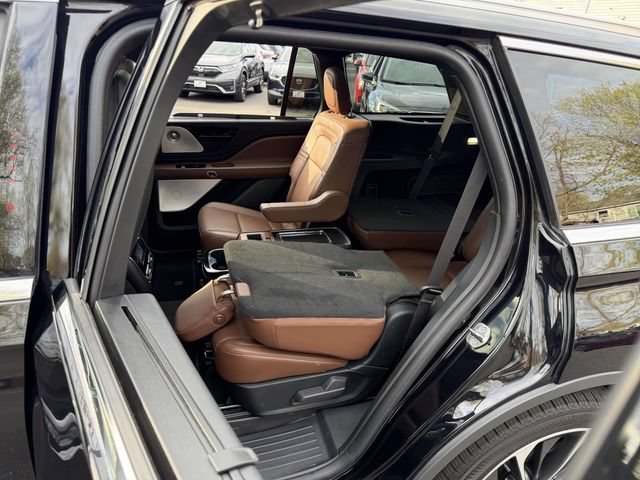 Used 2020 Lincoln Aviator Reserve w/ Equipment Group 202A AWD/4WD image 18