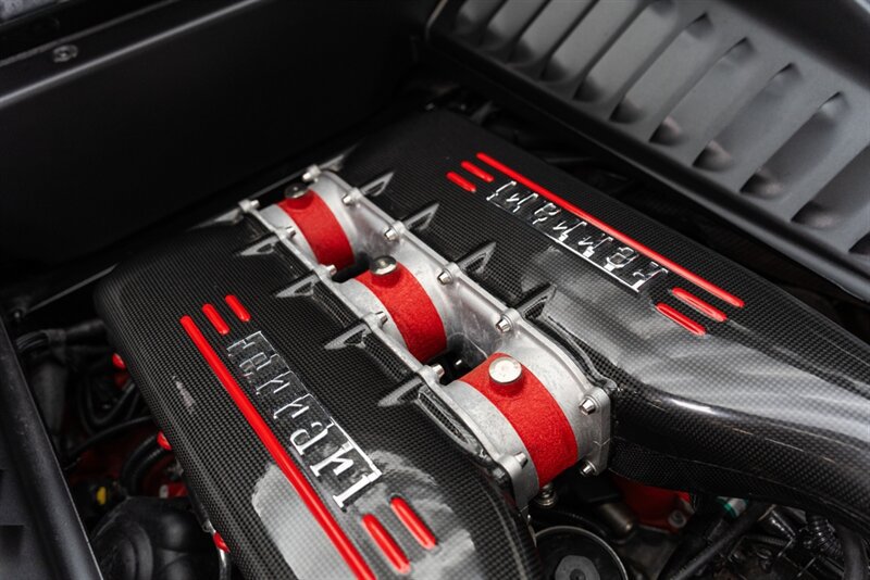 Used 2015 Ferrari 458 Speciale Coupe RWD image 85