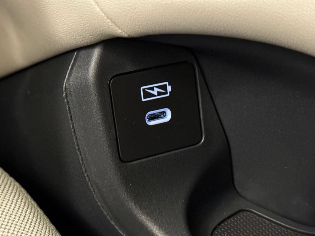New 2026 Honda HR-V LX image 28