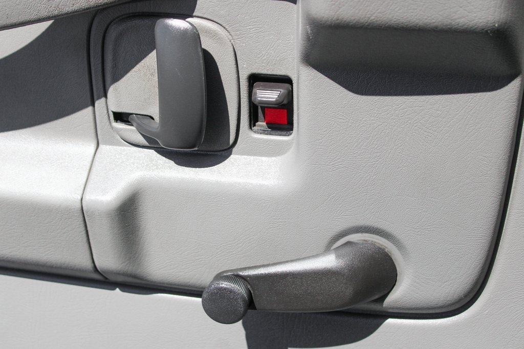 Used 2012 Chevrolet Express 1500 image 15