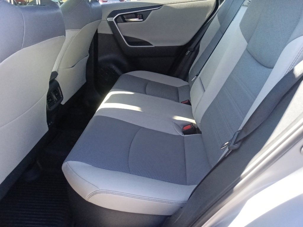 Used 2024 Toyota RAV4 Limited image 26